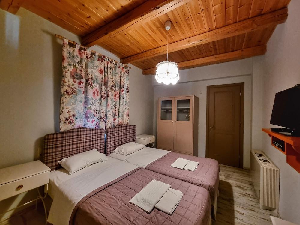 Asion Lithos Apartment