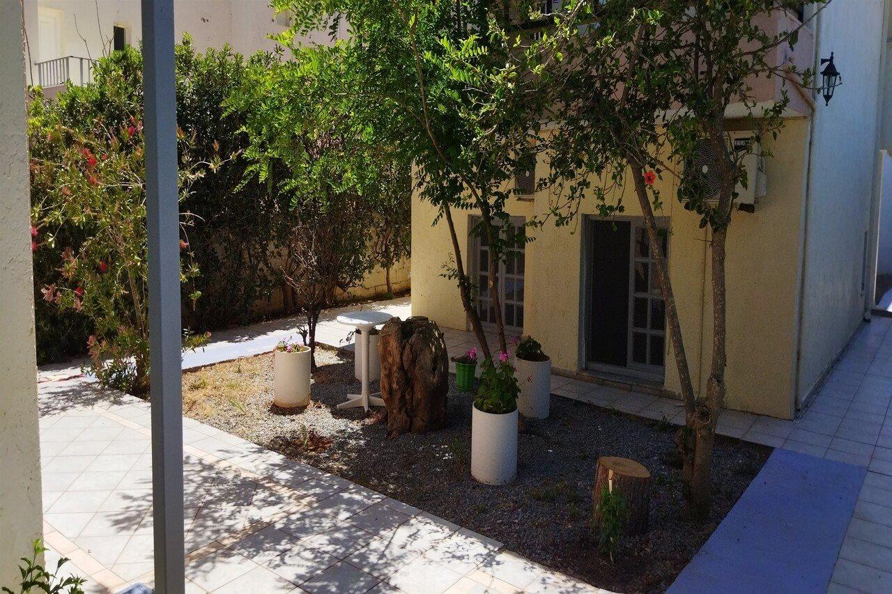 Cleo 250m From The 2* Malia (Crete)