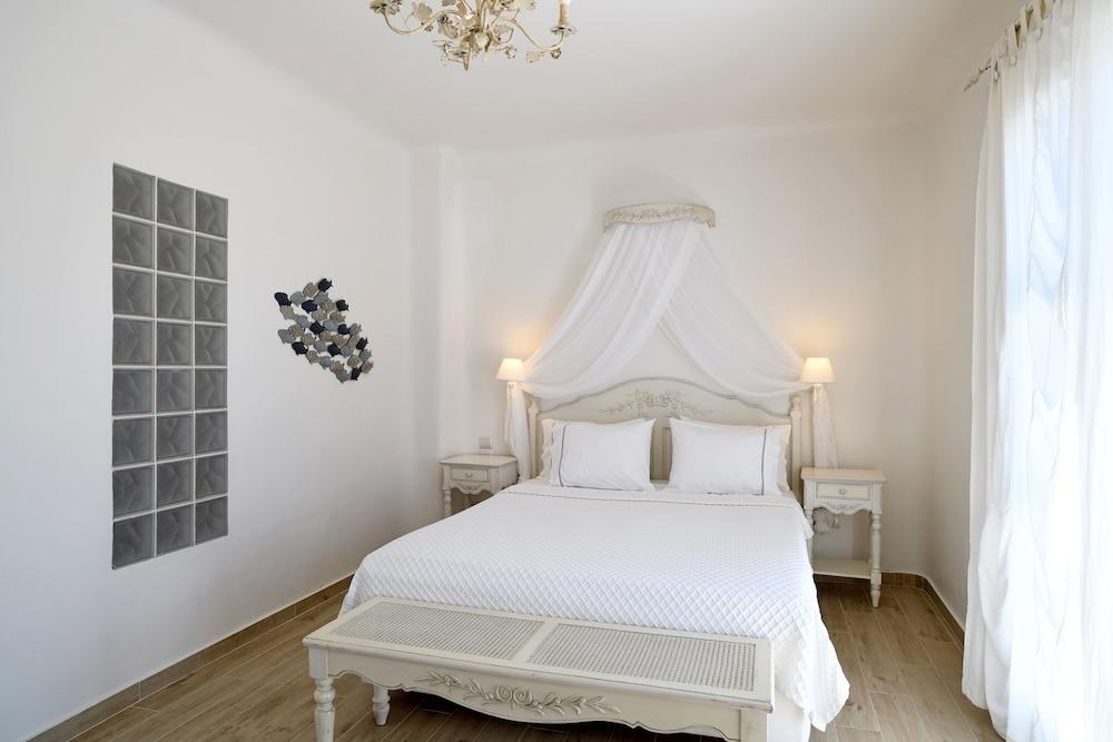 Hotel Erato Mykonos 3*