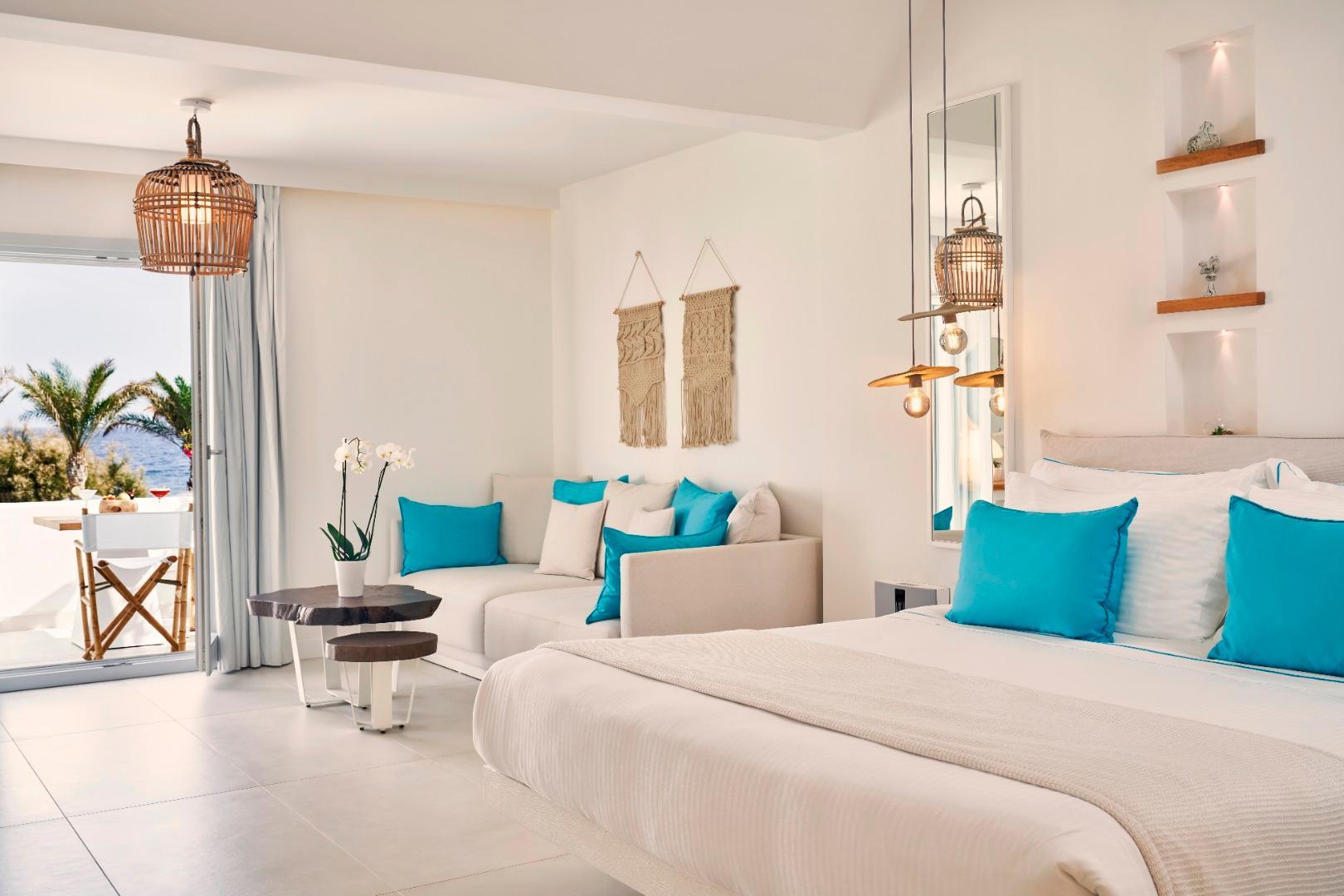 Nikki & Santorini Hotel