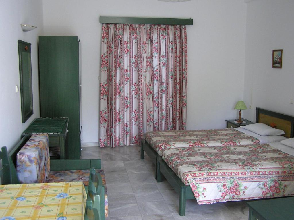 Aparthotel Knossos Panormos (Crete)