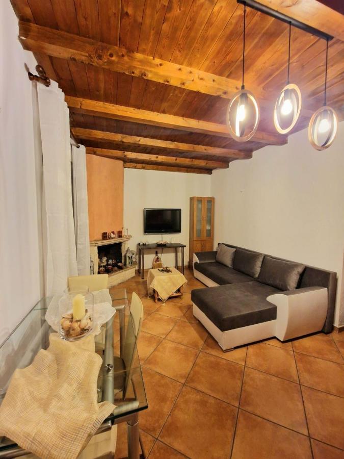 Ariel's House In Apartment
