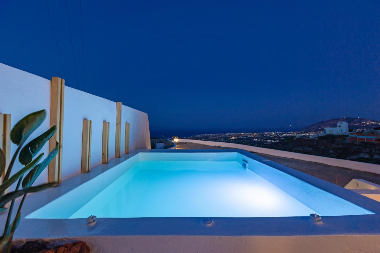 Lackos Luxury *