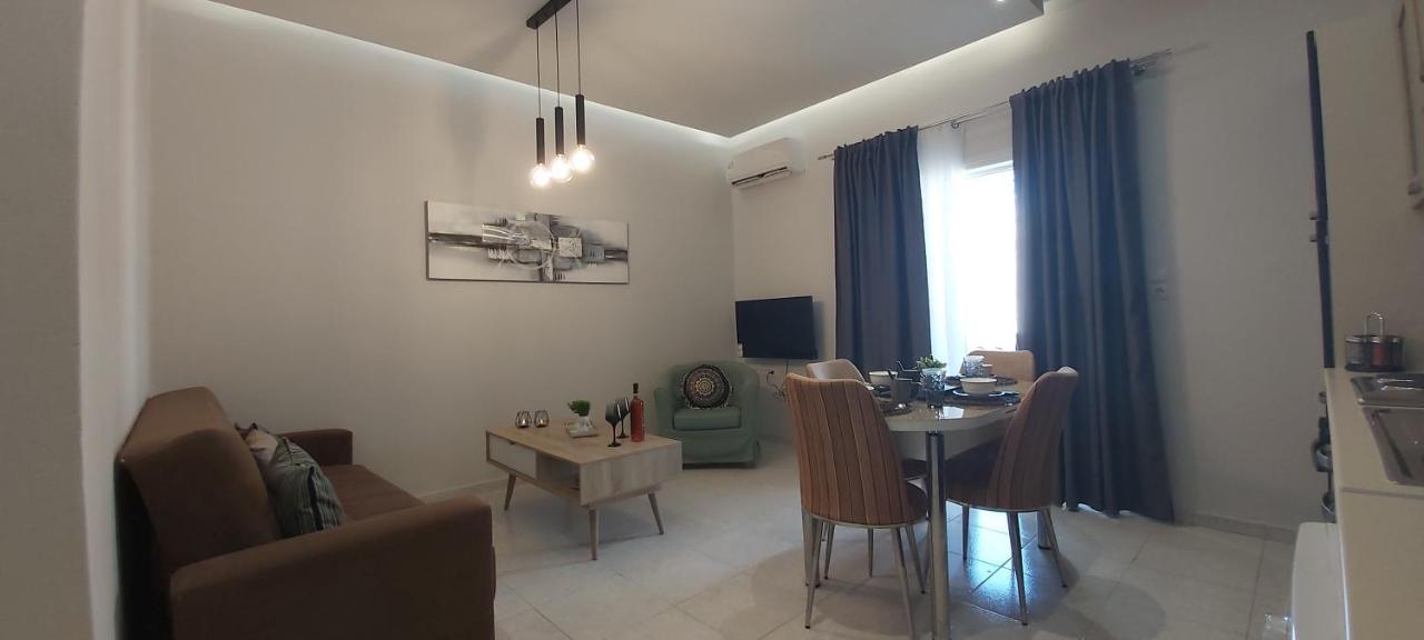 Serenity Apartment *