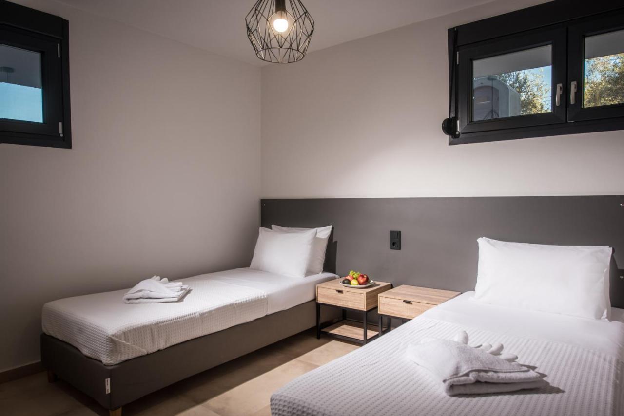 Luxury Marelina Villa *