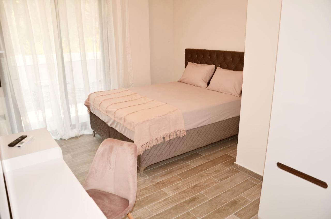 Niamaris, Deluxe, Sea View, Bbq, Private Pool, 80m To The *