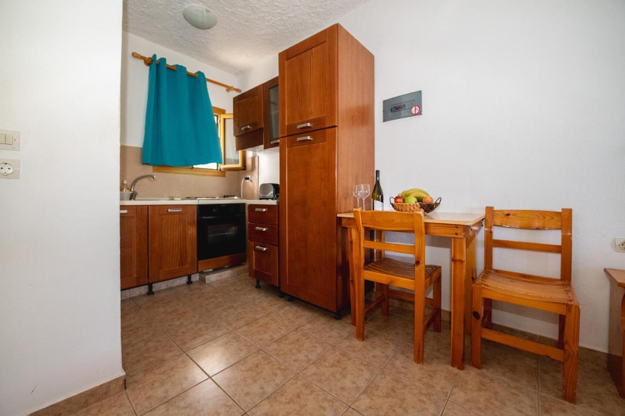 Aparthotel George Seaside Serviced & Pefki (Rhodes)