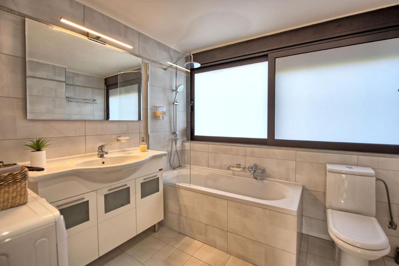 Dioni By Posarellivillas Holiday home