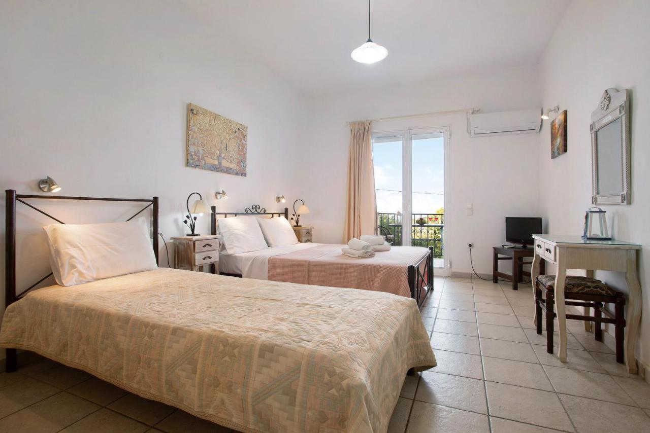 Apartment Yiannis 4 *