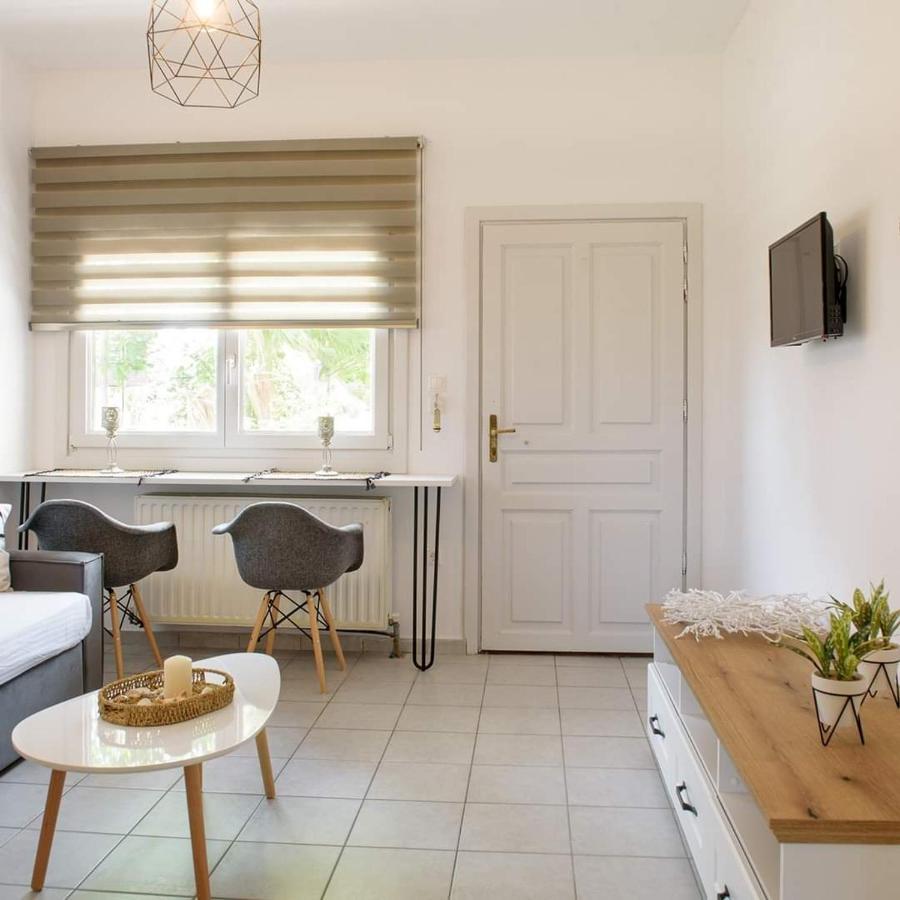 Papanikolaou Aparthotel