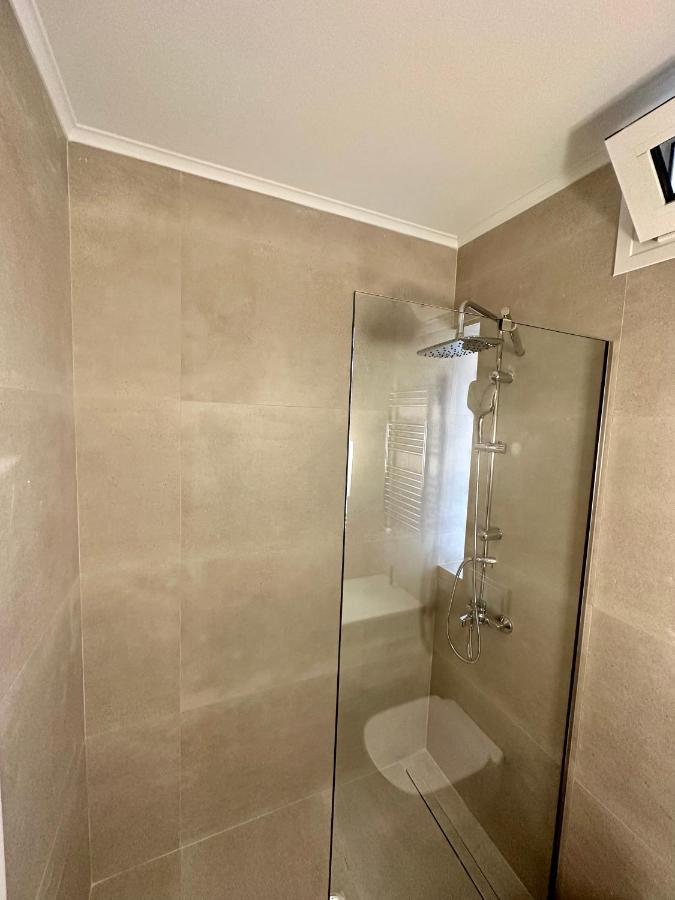 Frosini Seafront Loft
