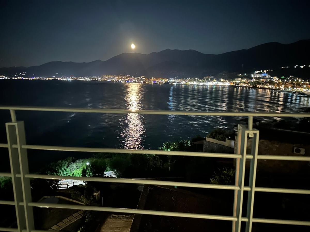 Frosini Seafront Loft