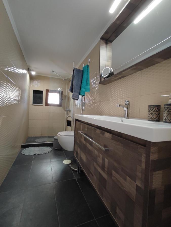 Theasis 4 Luxury With Sea View Apartment