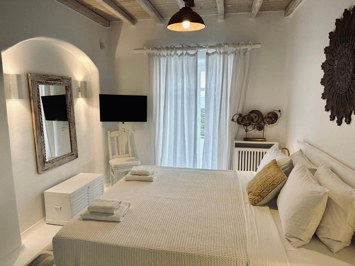 Helios Max Mykonos Town