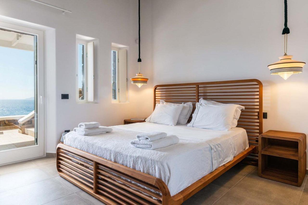 Villa Gorgeous Mykonos 12 Bedrooms Nova Light Private Pool Panoramic Sea Views Elia *