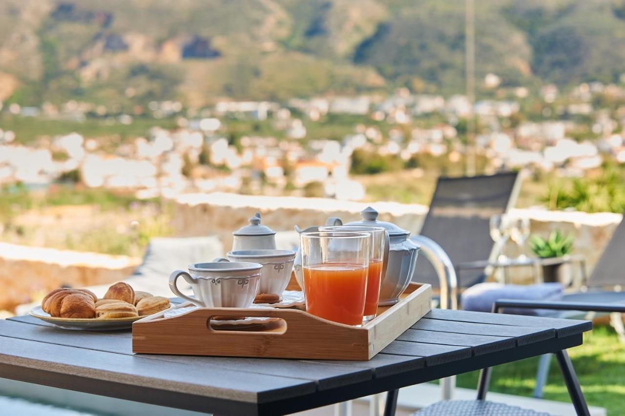 Thearia Maisonette Souda