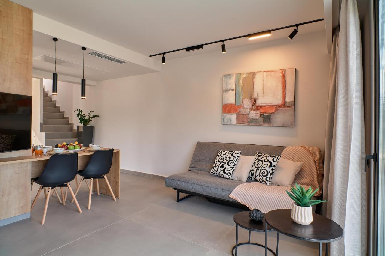 Thearia Maisonette