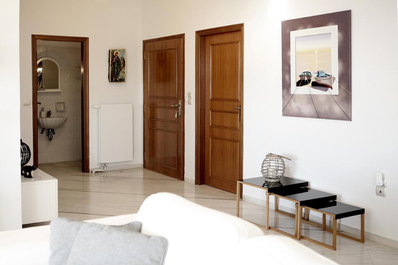 Libra - Luxurious Sea View Apartment Athens