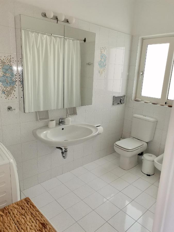 Libra - Luxurious Sea View Apartment Athens
