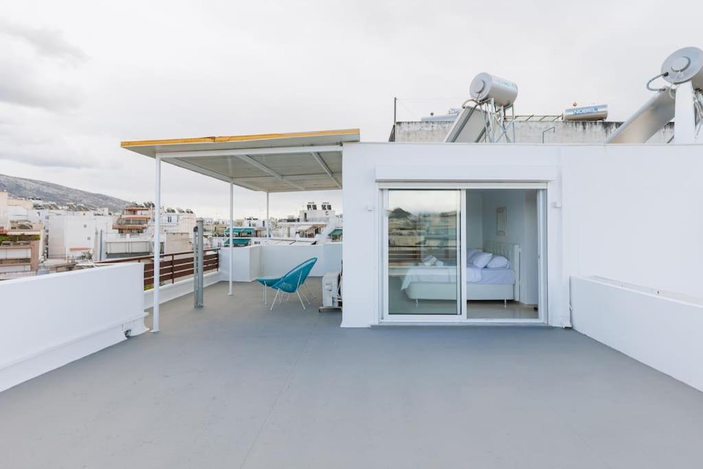 Amazing Rooftop With Large Private Balcony Apartment
