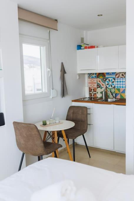 Amazing Rooftop With Large Private Balcony Apartment