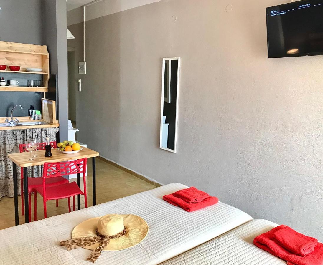 Eleana Apartments