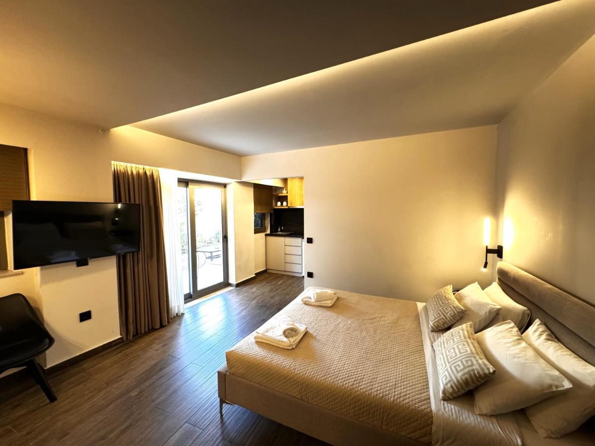 Elina 3* Rethymno (Crete)