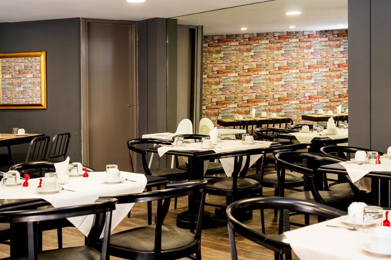 Aparthotel Elina 3*