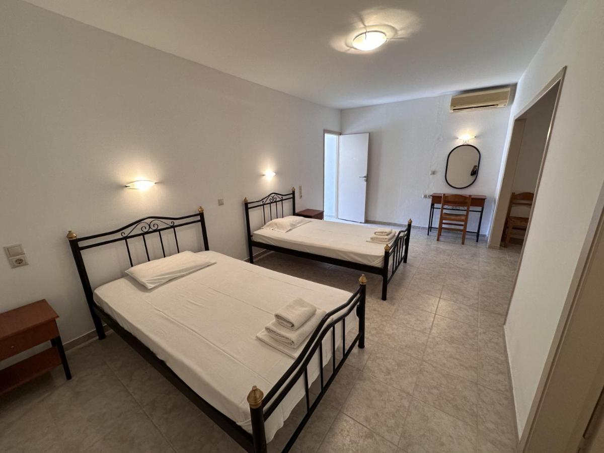 Aparthotel Sfinias 2*