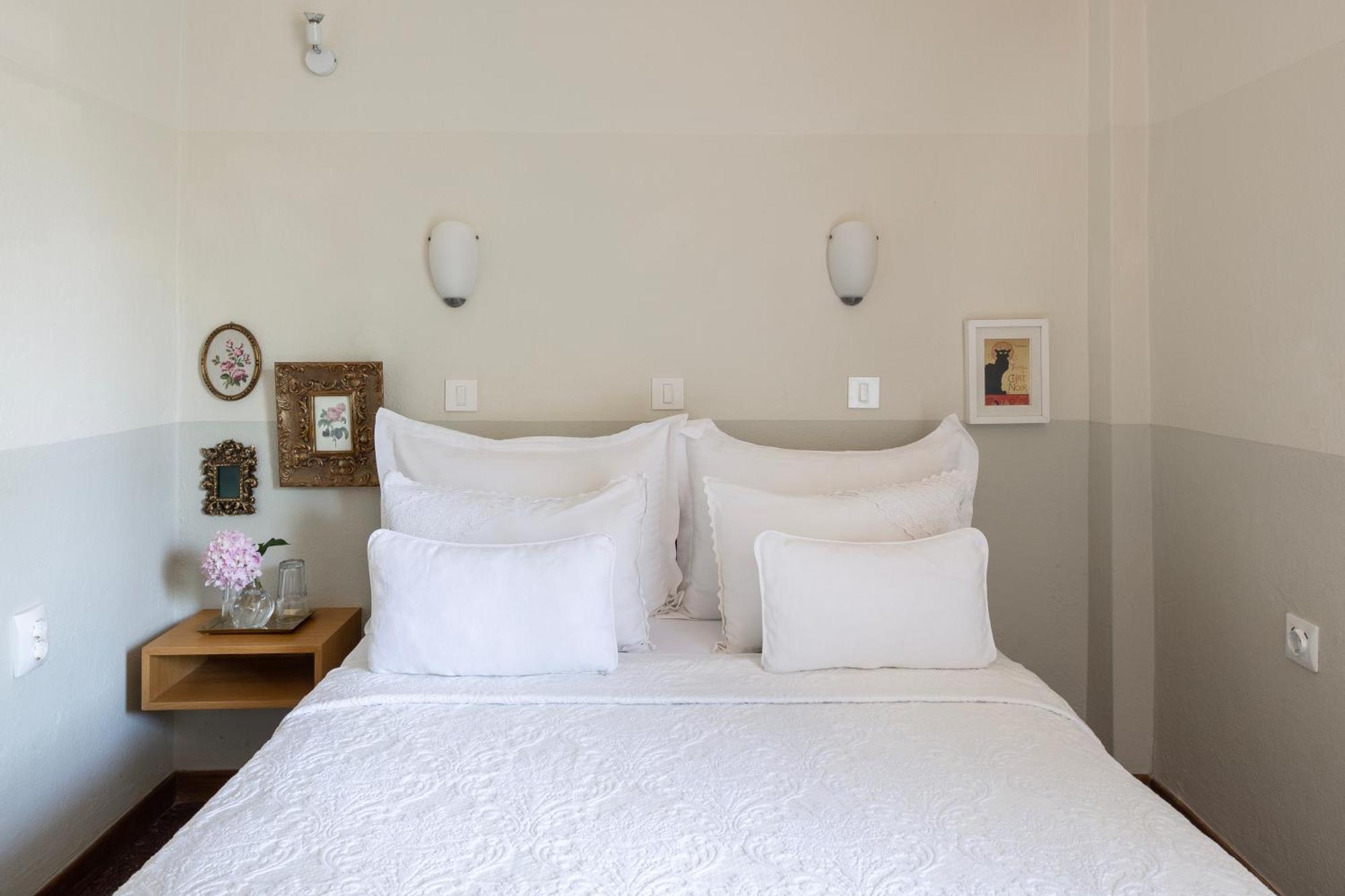 Liotopi Guest house