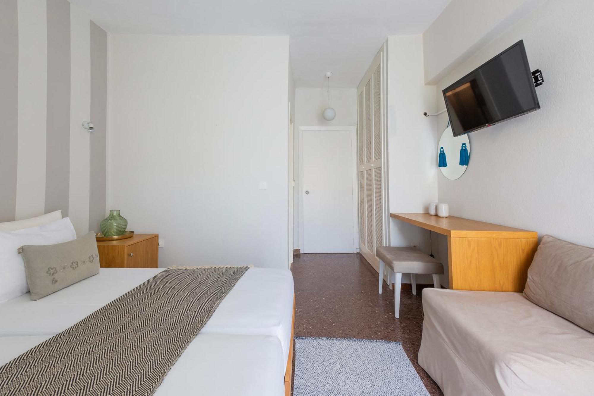 Guest house Liotopi 2*