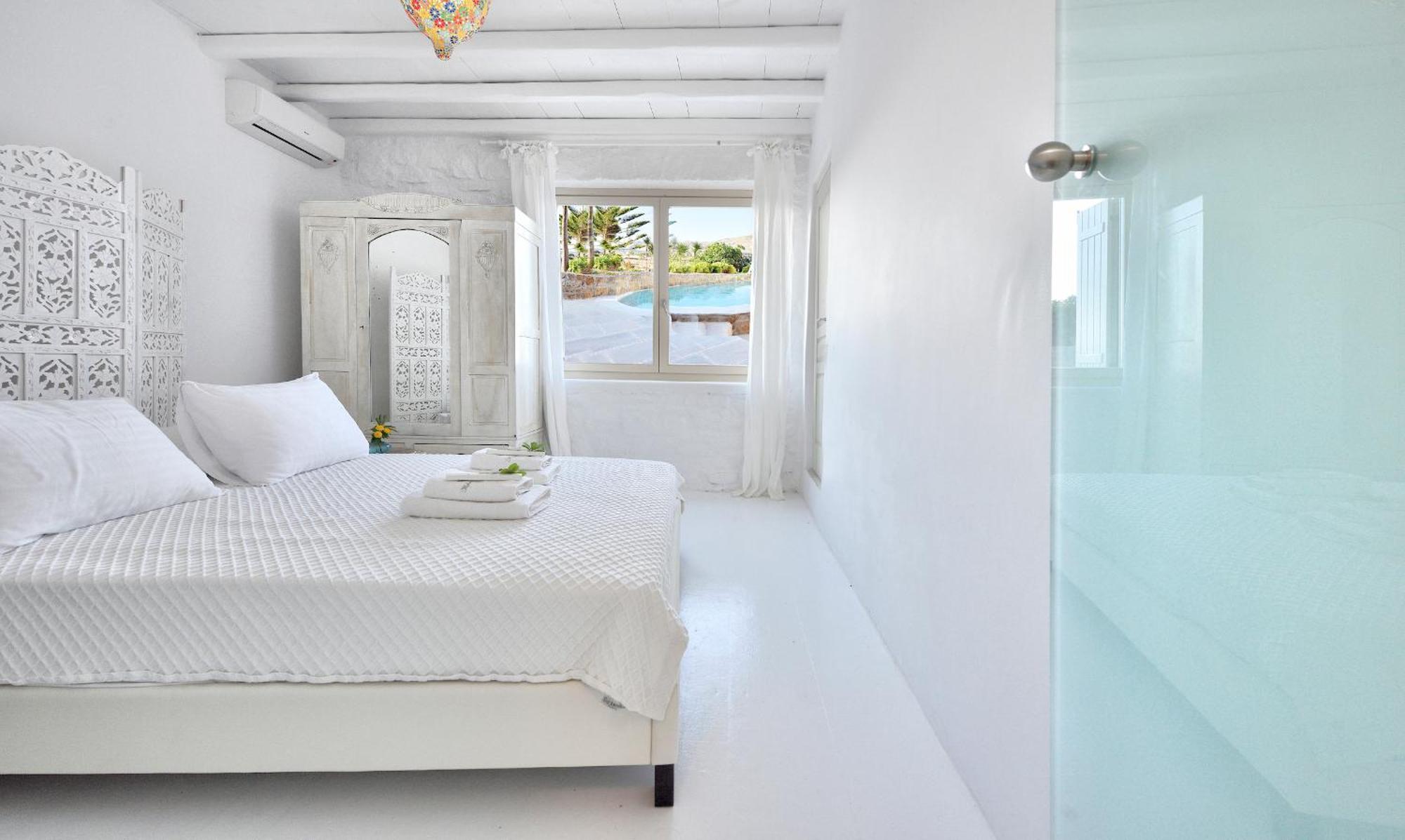 Mykonos Dream Hotel 4*
