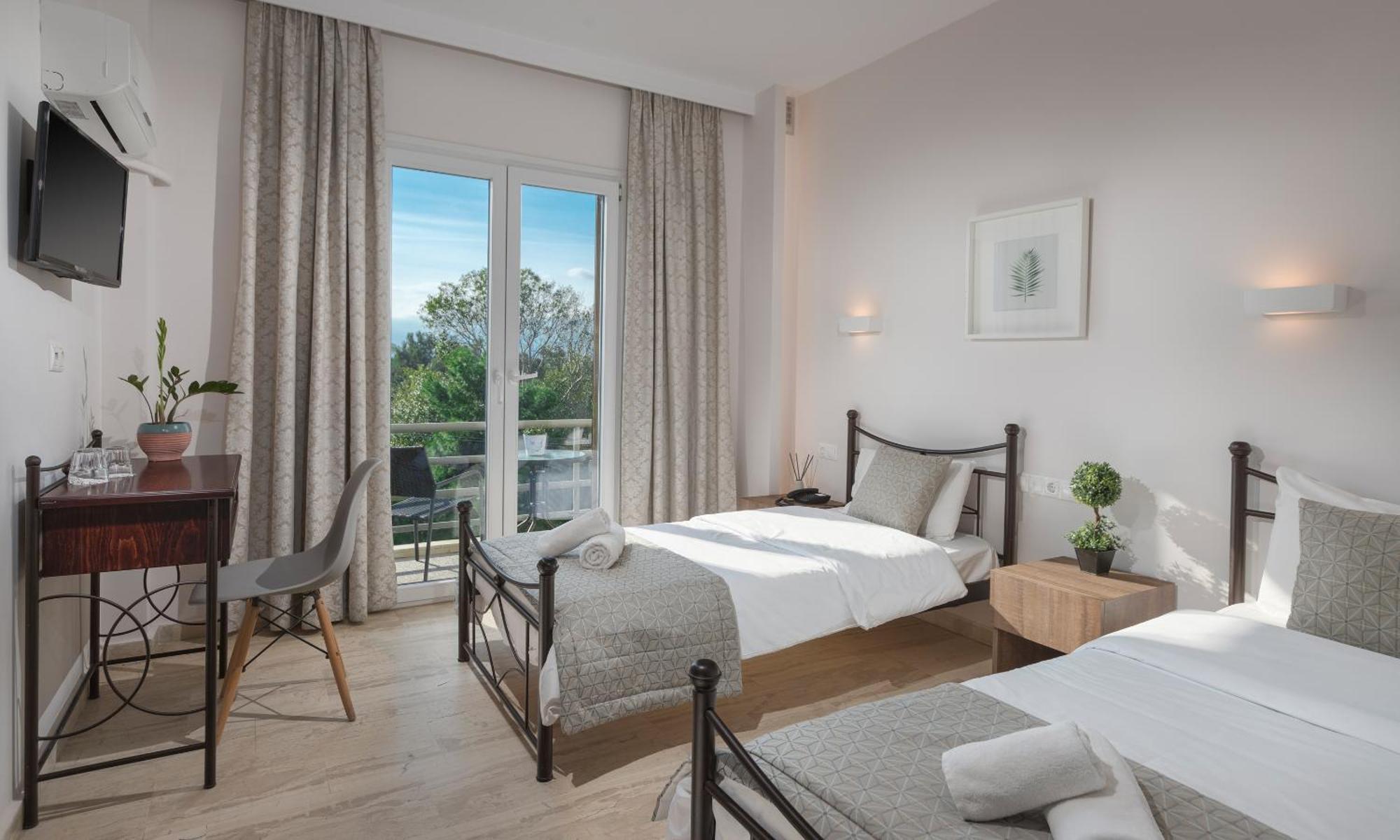 Hotel Minavra 2*