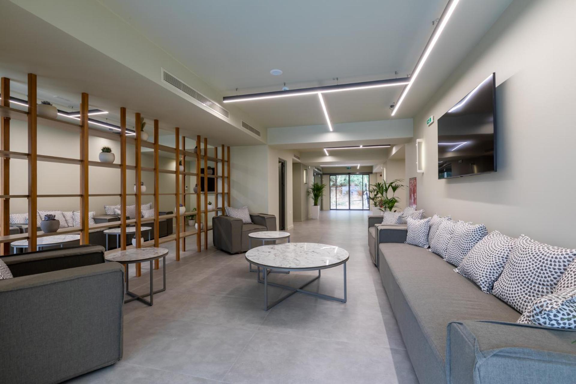 White Olive Elite Rethymno Hotel