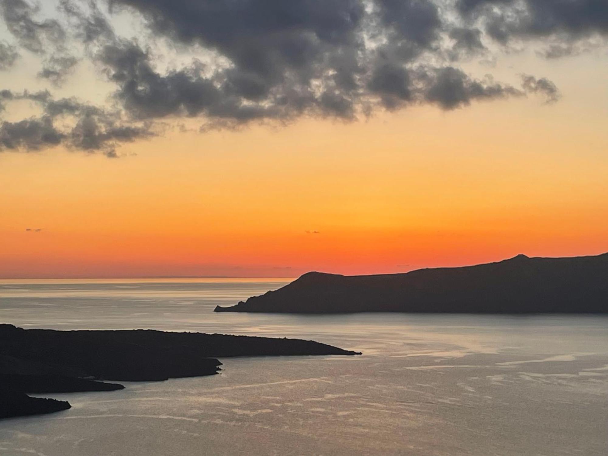 Doukas Caldera Villa Fira (Santorini)