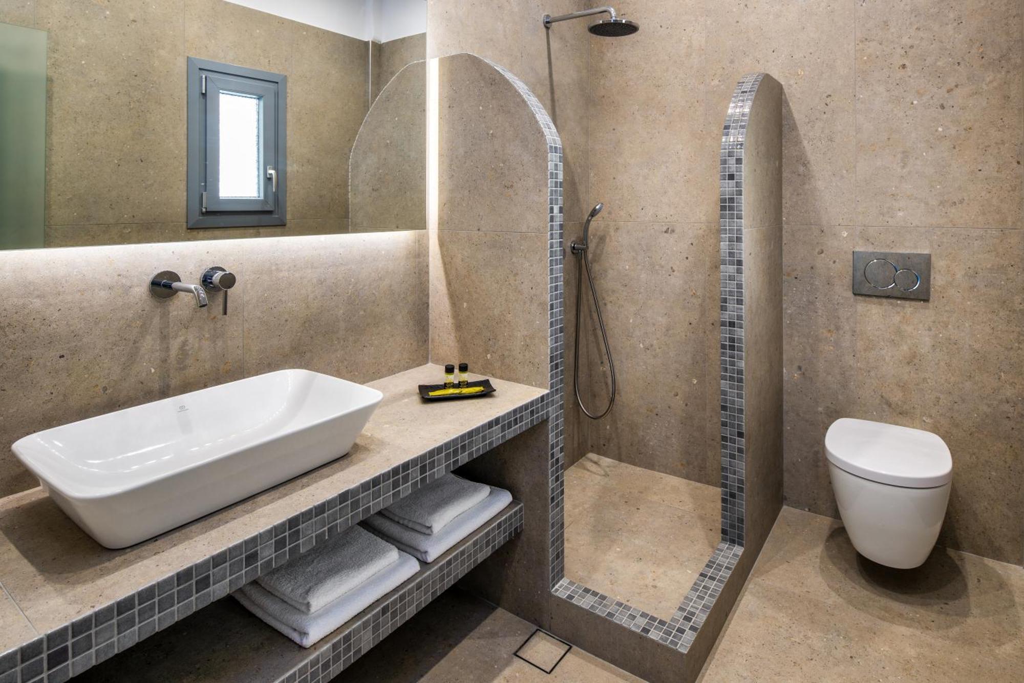 Kavallaris & Aparthotel 2*
