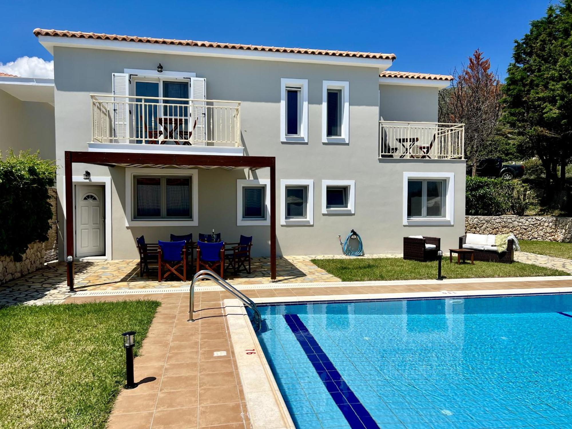 Korfos Villa *