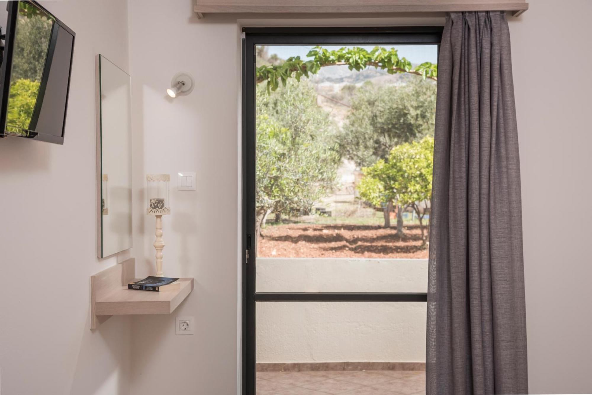 Apartment Mear Luxury Homes - Cretan Sunny Gems Kountoura Selino