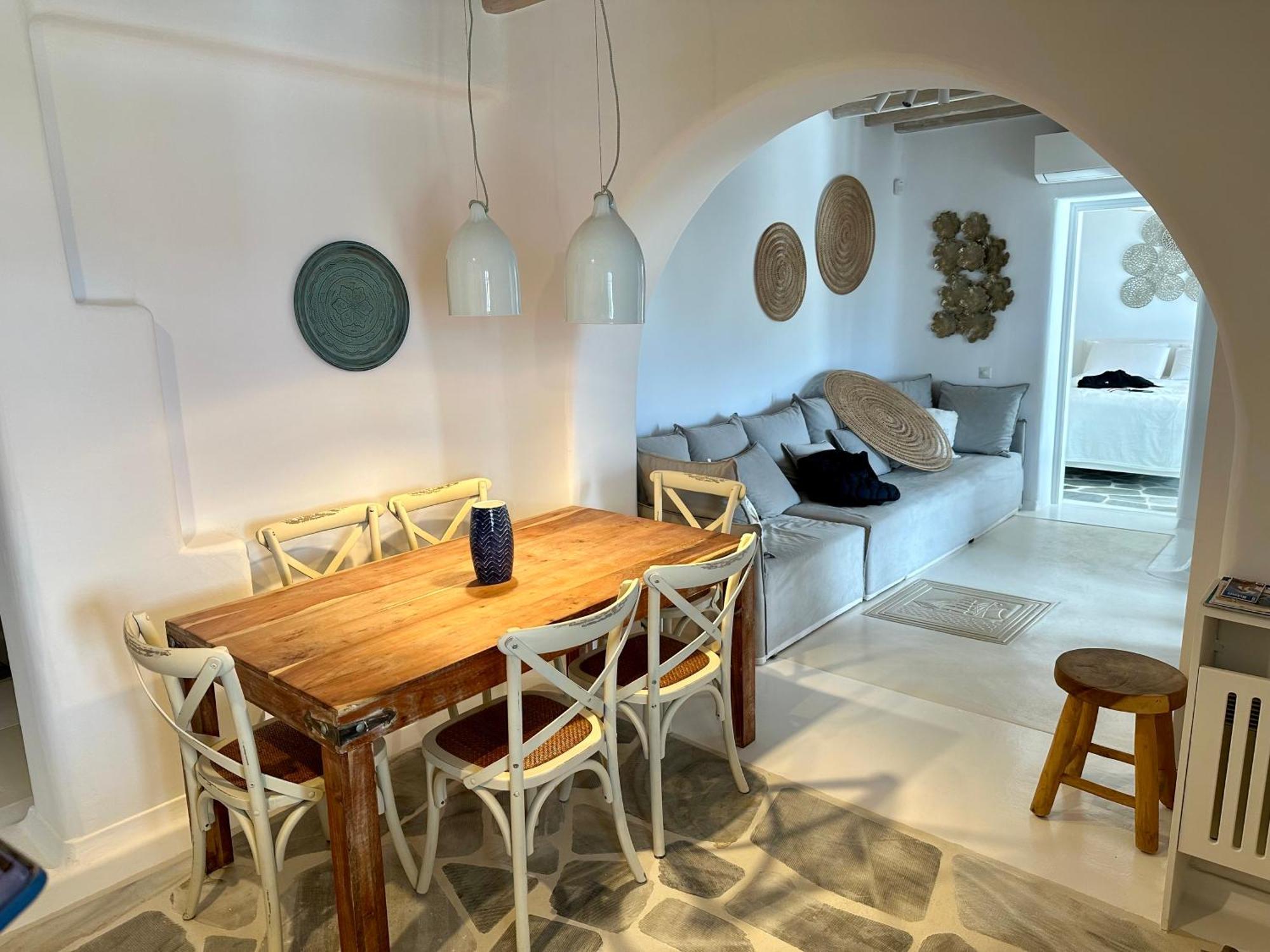 Helios Max Villa
