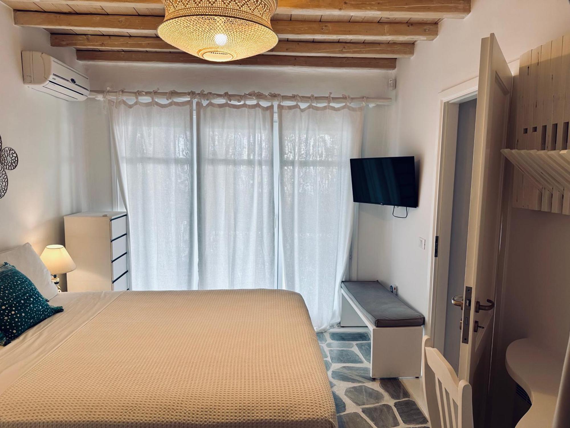 Helios Max Villa