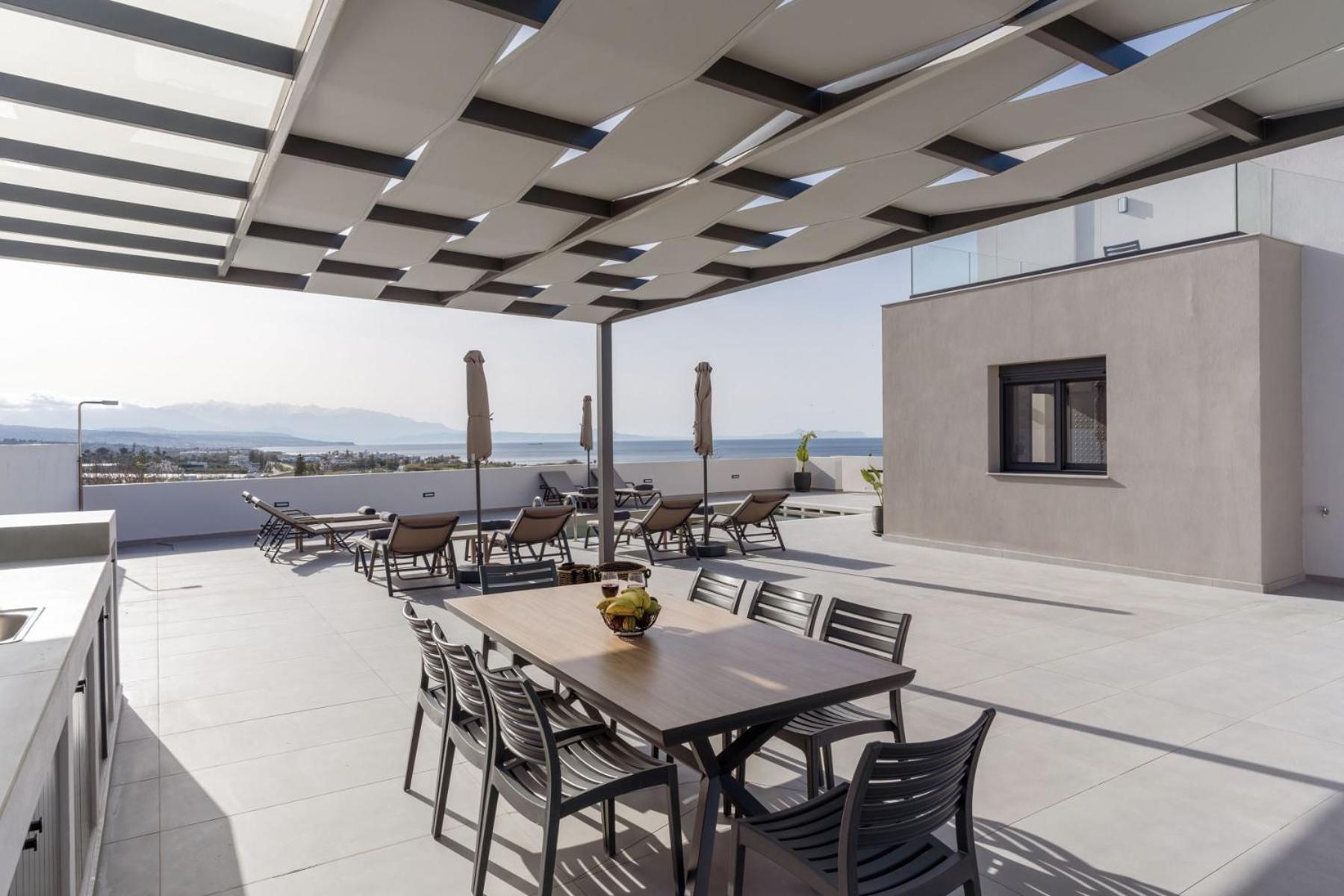 Etoile - With Heated Pool And Sauna Villa *