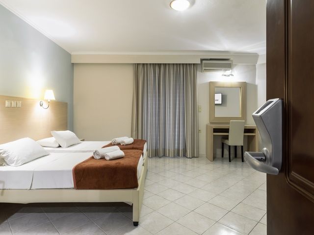 Karras Annex Hotel Laganas