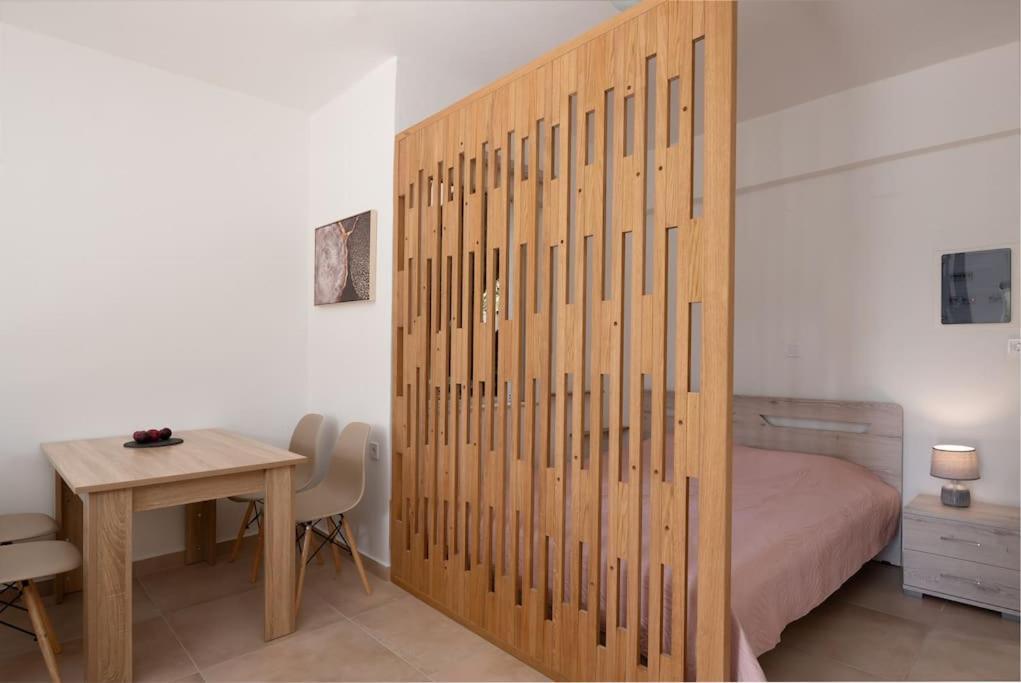 Apartment Out Of Rethymno