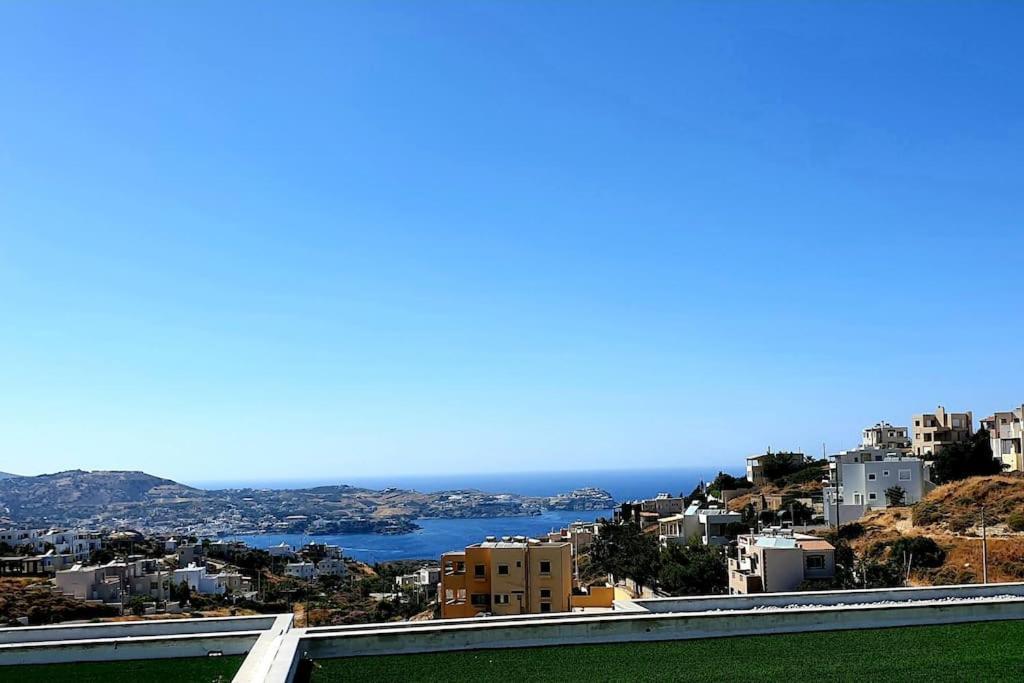Luxurious Flat With Sea View & Private Apartment