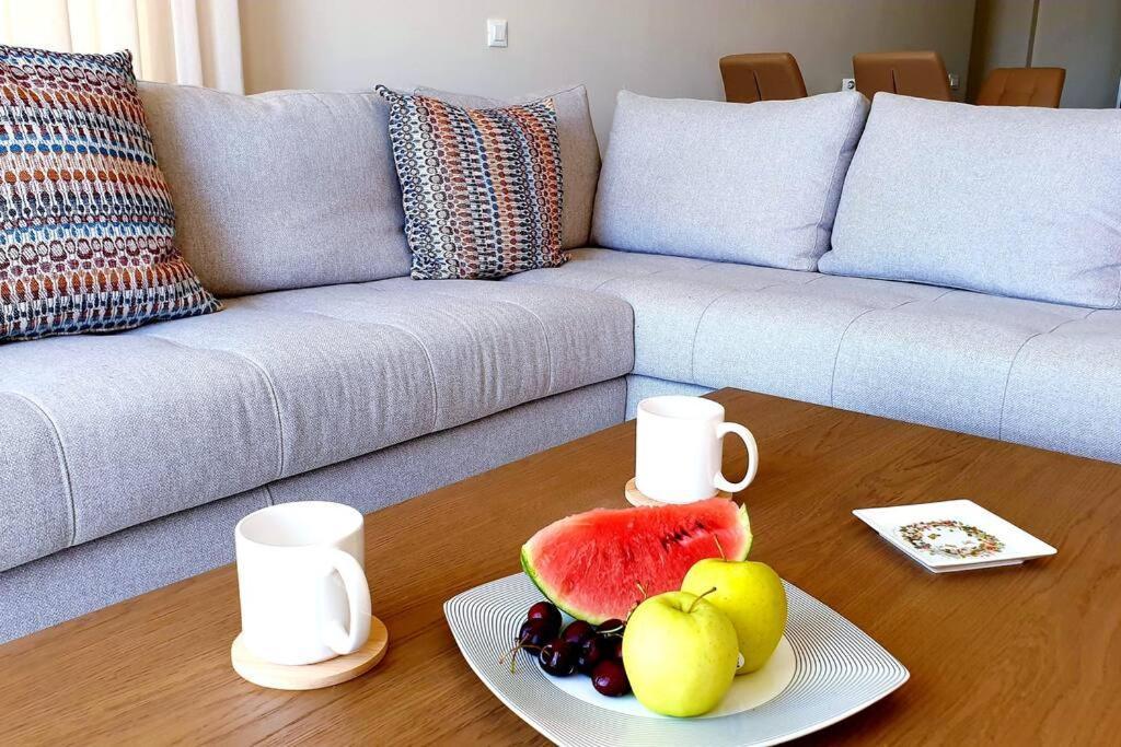 Luxurious Flat With Sea View & Private Apartment