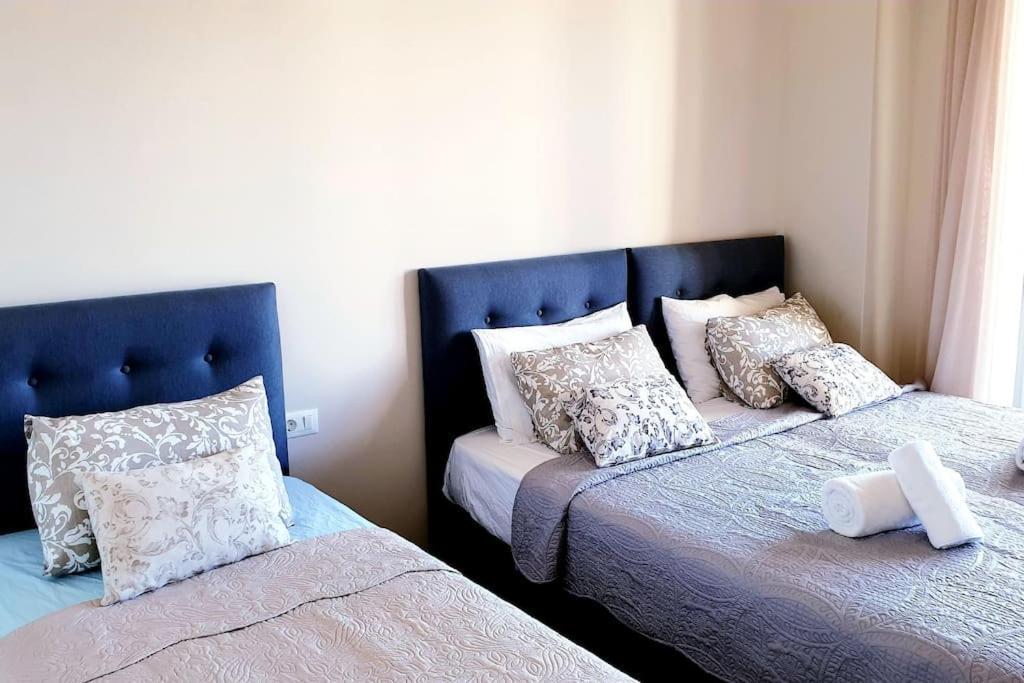 Apartment Luxurious Flat With Sea View & Private *