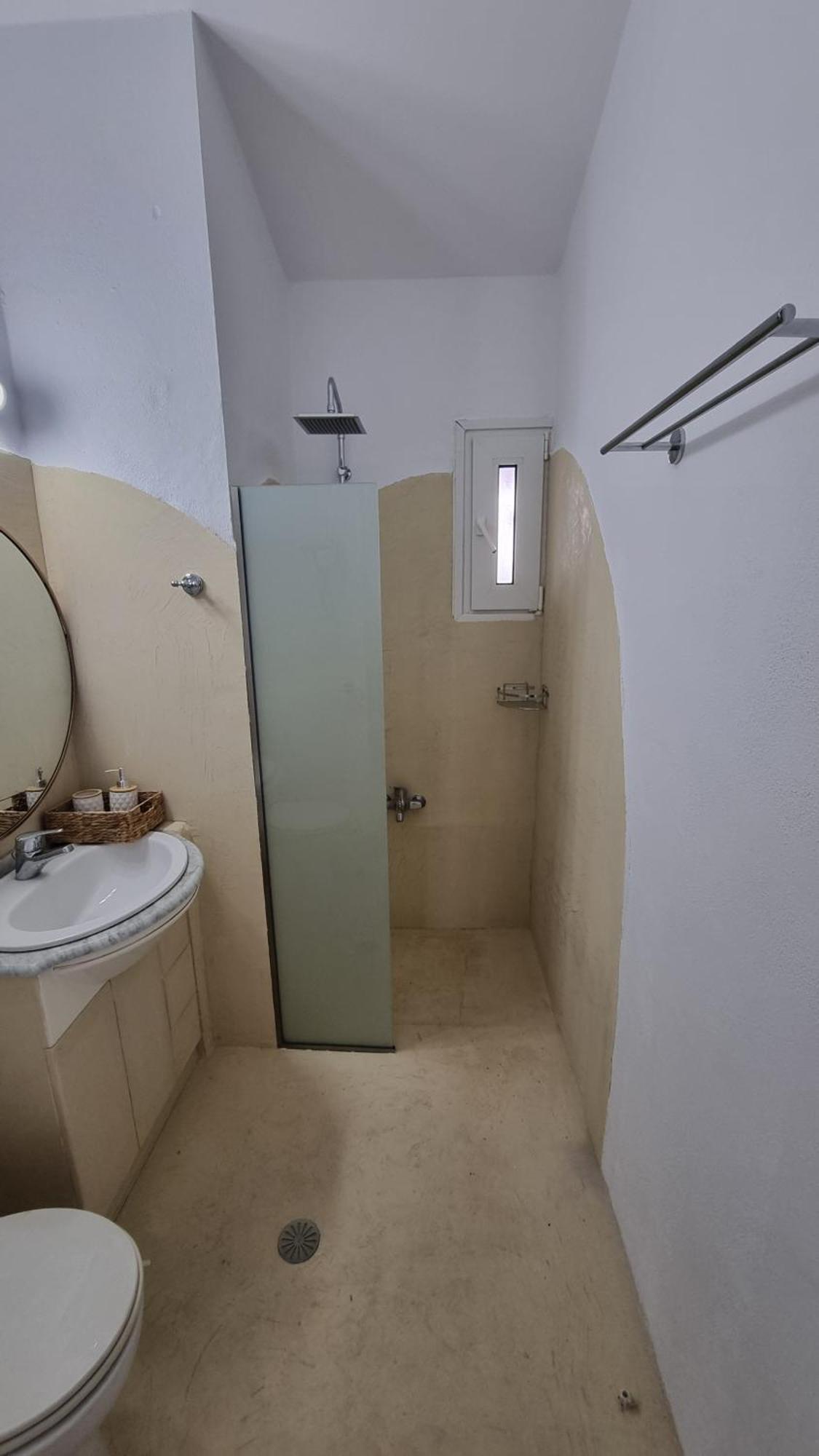 Apartment Arocaria In With Garden , Mountain And Sea View Faliraki