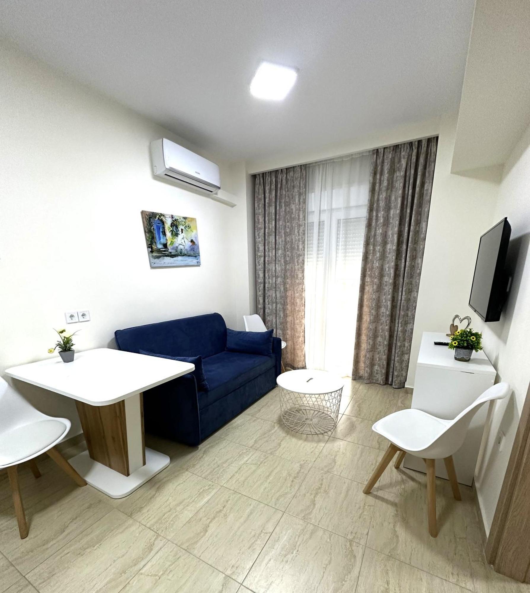 Navarino Luxe * Peraia (Thessaloniki)