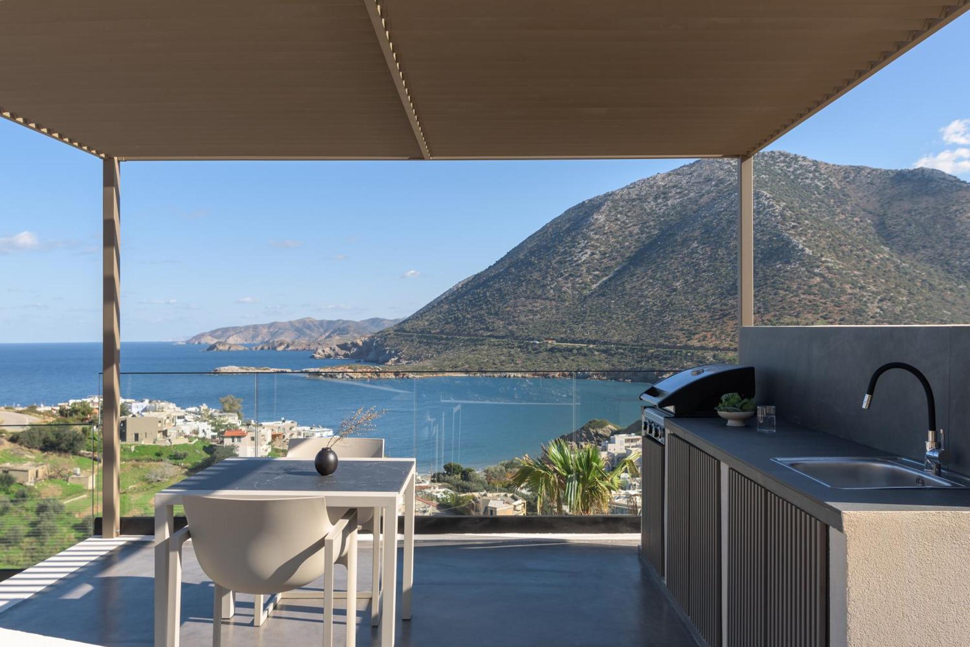 Cueva Villas, With Pool, Seaviews & Close To Sea, By Thinkvilla
