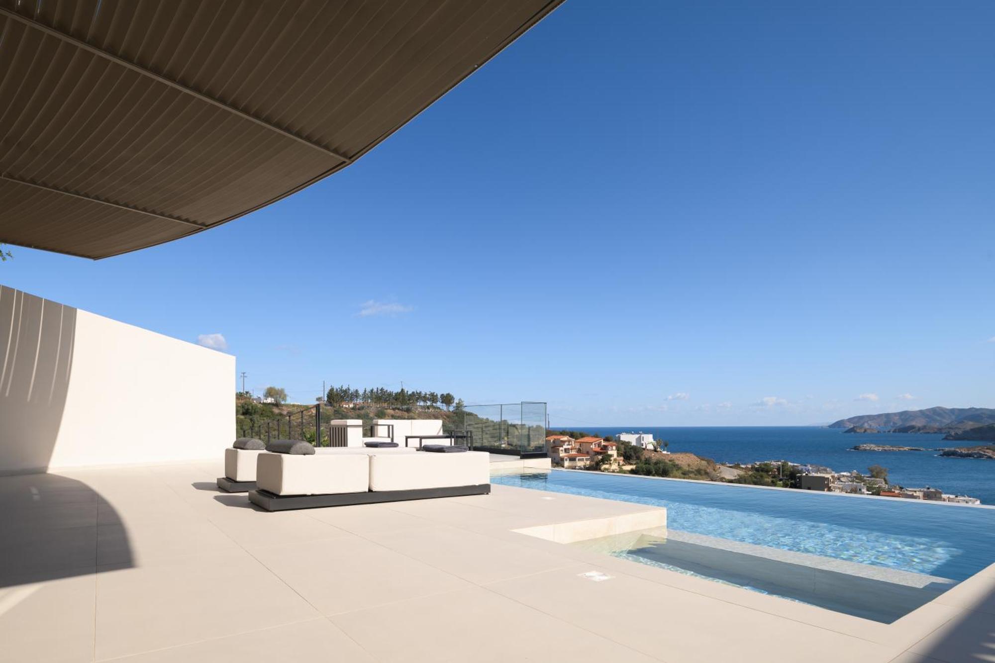 Cueva Villas, With Pool, Seaviews & Close To Sea, By Thinkvilla Villa *